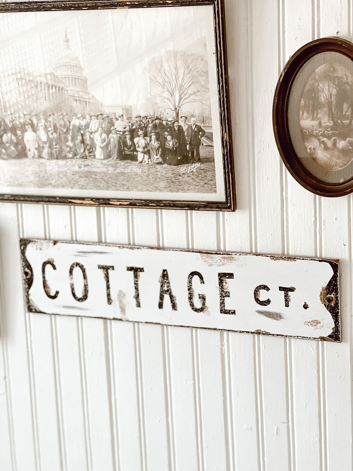 Vintage inspired Cottage Ct. sign
